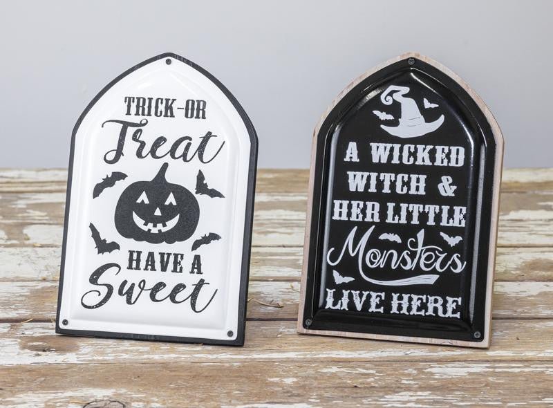 Metal/Wood Halloween Sign - 51045 - Trick or Treat - The Wreath Shop